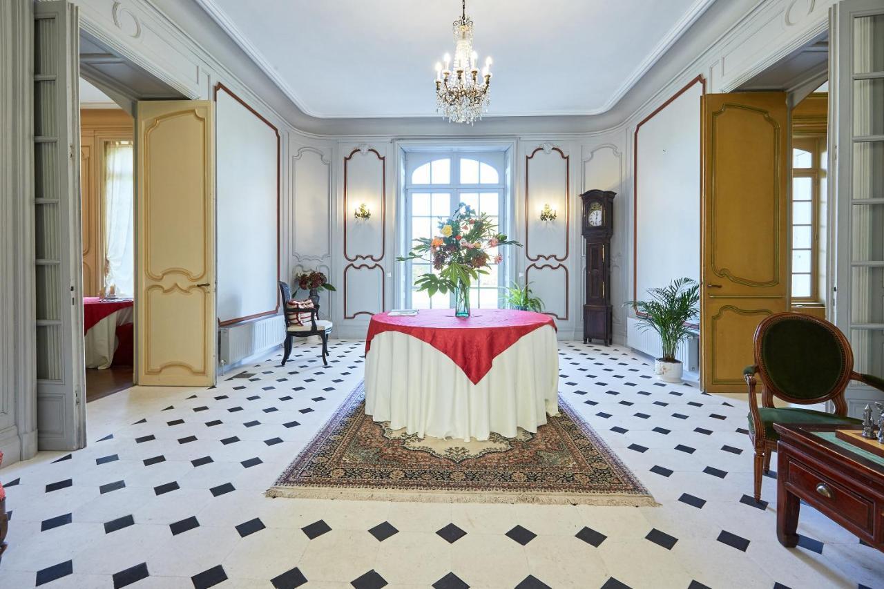Chateau Des Monts Barbeville Kültér fotó